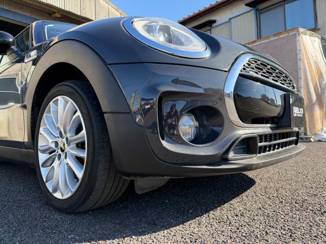 ＭＩＮＩ クーパーＳＤ　クラブマン　クーパーＳＤ　５人乗り　２ＷＤ　正規Ｄ　Ｂカメラ　アイドリングストップ　クリアランスソナー　ツインサンルーフ　ＥＴＣ　クルーズコントロール　ステアリングスイッチ　Ｂｌｕｅｔｏｏｔｈ　純正ナビ　純正ＡＷ（27枚目）