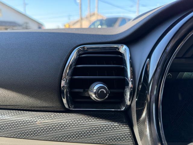 ＭＩＮＩ クーパーＳＤ　クラブマン　クーパーＳＤ　５人乗り　２ＷＤ　正規Ｄ　Ｂカメラ　アイドリングストップ　クリアランスソナー　ツインサンルーフ　ＥＴＣ　クルーズコントロール　ステアリングスイッチ　Ｂｌｕｅｔｏｏｔｈ　純正ナビ　純正ＡＷ（65枚目）