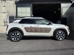 �������ʥ��顼�˥ǥ�����Υ��󥹤��ɤ������������ȥ����� 4