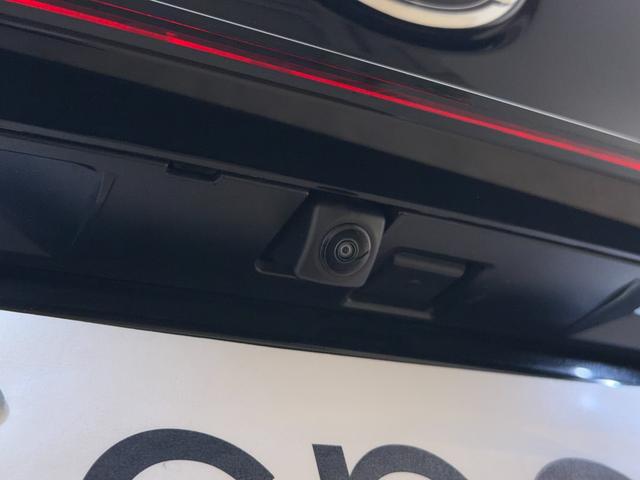 IS IS300h バージョンL AWD パノラミックビューモニター 19インチAW 三眼フルLEDヘッドランプ ブラインドスポットモニター ステアリングヒーター オートマチックハイビーム セミアニリン本革 ドライブレコーダー(16枚目)