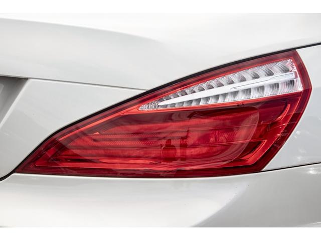 SL SL350 AMGスポーツPKG/63ルック/マジックスカイコントロール/パナメリカーナグリル/20インチAW(33枚目)