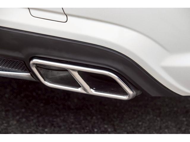 SL SL350 AMGスポーツPKG/63ルック/マジックスカイコントロール/パナメリカーナグリル/20インチAW(35枚目)