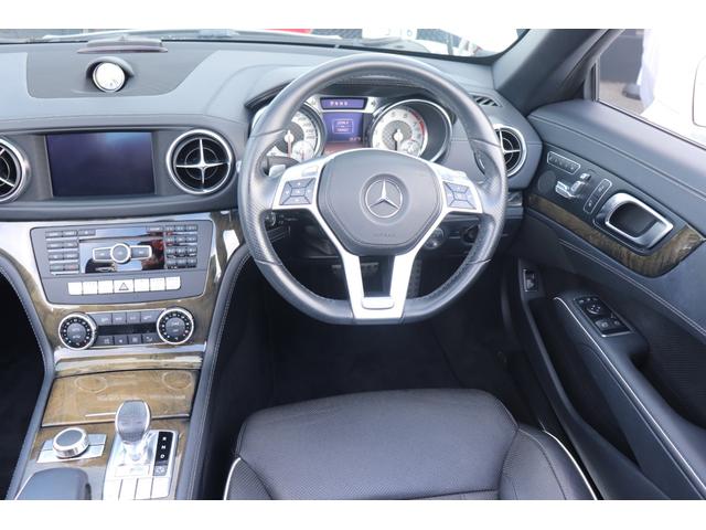 SL SL350 AMGスポーツPKG/63ルック/マジックスカイコントロール/パナメリカーナグリル/20インチAW(40枚目)
