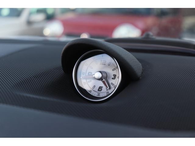 SL SL350 AMGスポーツPKG/63ルック/マジックスカイコントロール/パナメリカーナグリル/20インチAW(54枚目)