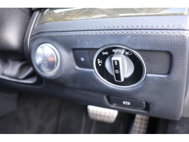 SL SL350 AMGスポーツPKG/63ルック/マジックスカイコントロール/パナメリカーナグリル/20インチAW(57枚目)