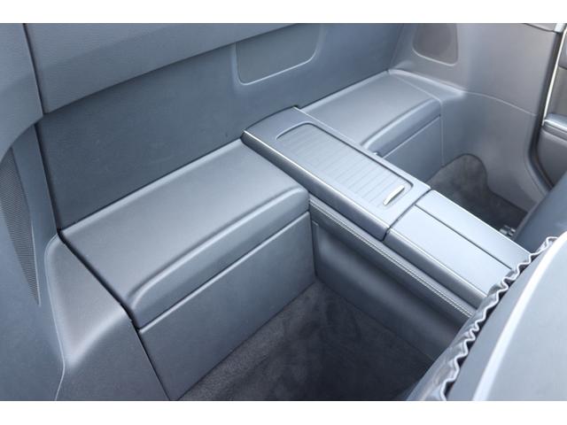 SL SL350 AMGスポーツPKG/63ルック/マジックスカイコントロール/パナメリカーナグリル/20インチAW(60枚目)