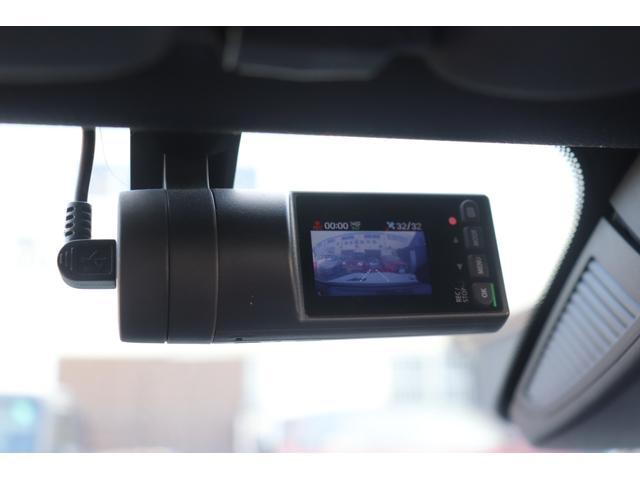 SL SL350 AMGスポーツPKG/63ルック/マジックスカイコントロール/パナメリカーナグリル/20インチAW(66枚目)