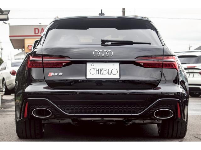 ＲＳ６アバント ベースグレード　ワンオーナー／純正可変マフラ／バンク＆オルフセン／パノラマサンルーフ／カーボンインテリア／アンビエントライト／ミシュランタイヤ／ソフトクローズ／ＨＤマトリクス／正規Ｄ記録簿／ブラックスタイリング（8枚目）