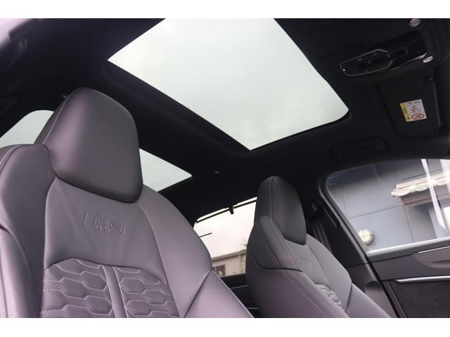 ＲＳ６アバント ベースグレード　ワンオーナー／純正可変マフラ／バンク＆オルフセン／パノラマサンルーフ／カーボンインテリア／アンビエントライト／ミシュランタイヤ／ソフトクローズ／ＨＤマトリクス／正規Ｄ記録簿／ブラックスタイリング（16枚目）