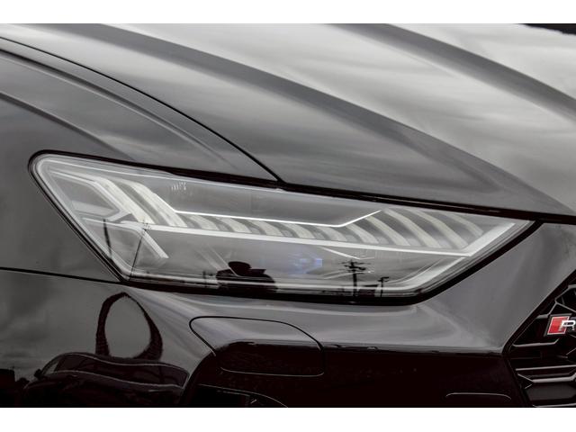ＲＳ６アバント ベースグレード　ワンオーナー／純正可変マフラ／バンク＆オルフセン／パノラマサンルーフ／カーボンインテリア／アンビエントライト／ミシュランタイヤ／ソフトクローズ／ＨＤマトリクス／正規Ｄ記録簿／ブラックスタイリング（21枚目）
