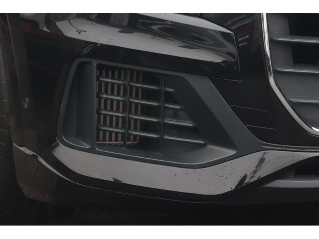 Ｑ８ ５５ＴＦＳＩクワトロ　デビューパッケージラグジュアリ　ＴＷＳ２２インチＡＷ／コンフォートアシスタンスＰＫＧ／マトリクスヘッドライト／パワークローズドア／ベンチレーション／地デジフルセグ・ＴＶキャンセラー（27枚目）