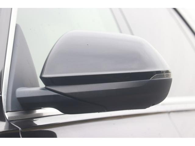 Ｑ８ ５５ＴＦＳＩクワトロ　デビューパッケージラグジュアリ　ＴＷＳ２２インチＡＷ／コンフォートアシスタンスＰＫＧ／マトリクスヘッドライト／パワークローズドア／ベンチレーション／地デジフルセグ・ＴＶキャンセラー（29枚目）