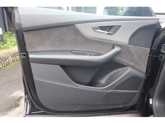 Ｑ８ ５５ＴＦＳＩクワトロ　デビューパッケージラグジュアリ　ＴＷＳ２２インチＡＷ／コンフォートアシスタンスＰＫＧ／マトリクスヘッドライト／パワークローズドア／ベンチレーション／地デジフルセグ・ＴＶキャンセラー（65枚目）