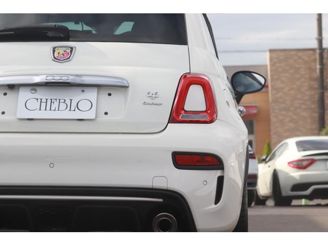 アバルト595 ツーリズモ ASSO17インチAW/タイベルWP交換済み(R7.3)/社外ナビ/地デジ/Bカメラ/赤革/ドラレコ(8枚目)