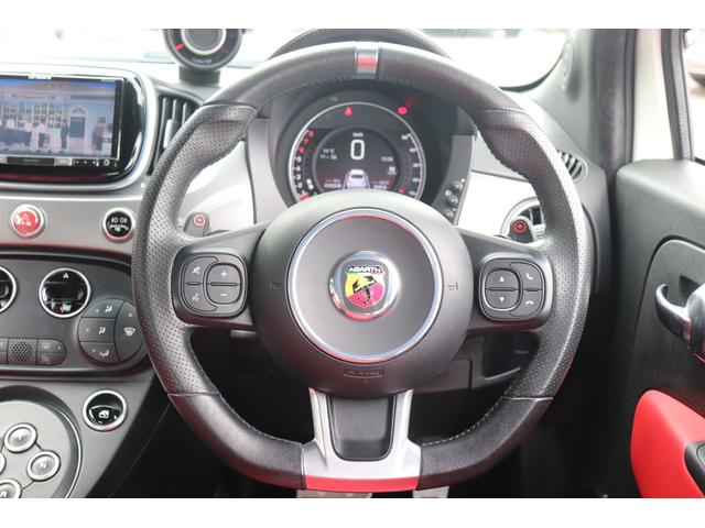 アバルト595 ツーリズモ ASSO17インチAW/タイベルWP交換済み(R7.3)/社外ナビ/地デジ/Bカメラ/赤革/ドラレコ(52枚目)