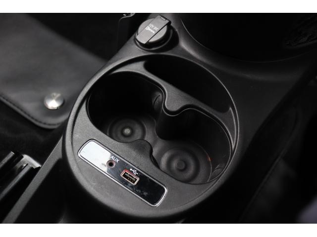 アバルト595 ツーリズモ ASSO17インチAW/タイベルWP交換済み(R7.3)/社外ナビ/地デジ/Bカメラ/赤革/ドラレコ(60枚目)