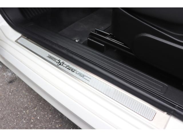 アバルト595 ツーリズモ ASSO17インチAW/タイベルWP交換済み(R7.3)/社外ナビ/地デジ/Bカメラ/赤革/ドラレコ(69枚目)