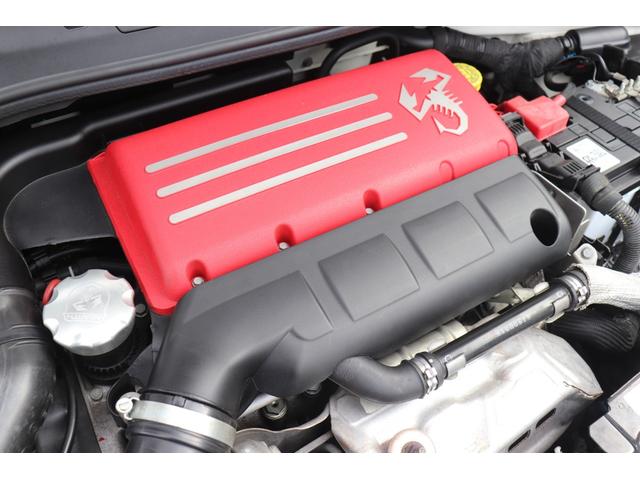 アバルト595 ツーリズモ ASSO17インチAW/タイベルWP交換済み(R7.3)/社外ナビ/地デジ/Bカメラ/赤革/ドラレコ(80枚目)