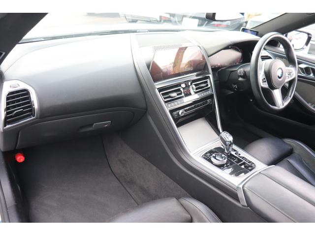 ８シリーズ ８４０ｉ　グランクーペ　Ｍスポーツ　パノラマサンルーフ／アクティブベンチレーション／ＯＰ２０インチＡＷ／ｈａｒｍａｎ／ｋａｒｄｏｎ／地デジフルセグ／ＴＶキャンセラー／ドラレコ／レーダー（17枚目）