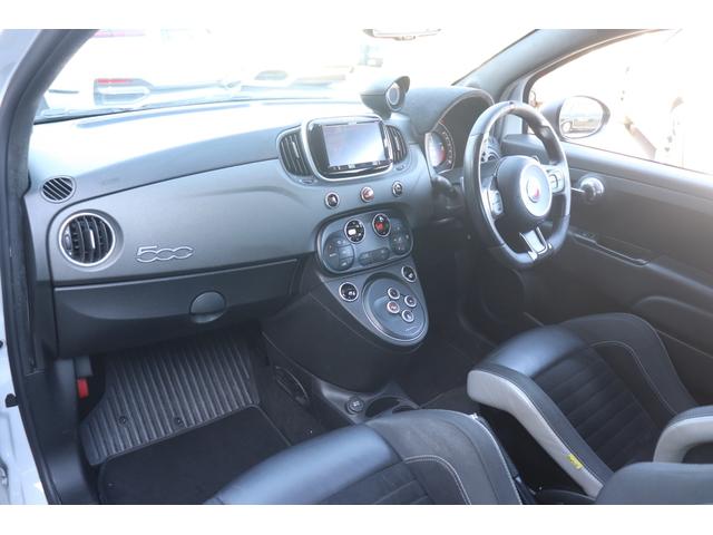 アバルト５９５ コンペティツィオーネ　ＯＺ　ＲＡＣＩＮＧ１８インチＡＷ／ＴＥＺＺＯスロコン／社外ナビ／地デジフルセグ／Ｂカメラ／ドラレコ／ＥＴＣ（16枚目）