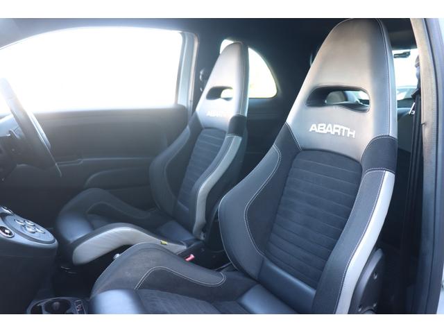 アバルト５９５ コンペティツィオーネ　ＯＺ　ＲＡＣＩＮＧ１８インチＡＷ／ＴＥＺＺＯスロコン／社外ナビ／地デジフルセグ／Ｂカメラ／ドラレコ／ＥＴＣ（17枚目）