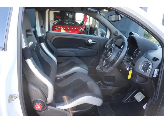 アバルト５９５ コンペティツィオーネ　ＯＺ　ＲＡＣＩＮＧ１８インチＡＷ／ＴＥＺＺＯスロコン／社外ナビ／地デジフルセグ／Ｂカメラ／ドラレコ／ＥＴＣ（45枚目）