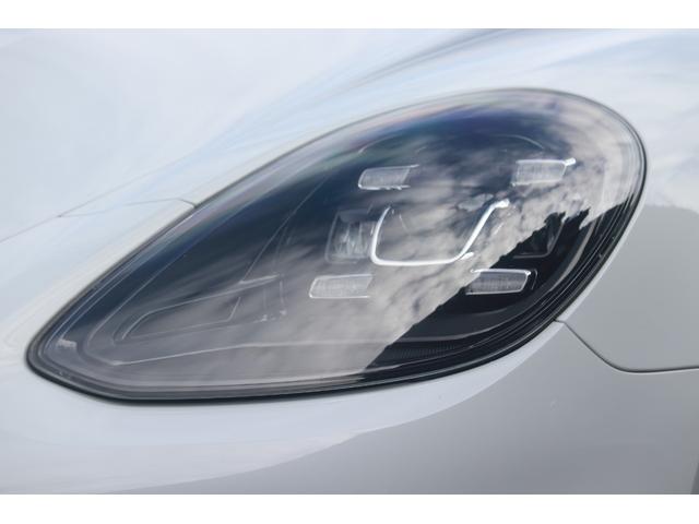 �S�ẴW�������ɐ��ʂ����X�^�b�t�����Ԃ̃A�t�^�[�t�H���[���������܂��I