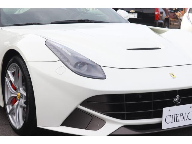 Ｆ１２ベルリネッタ 　正規Ｄ車／サスペンションリフター／リアビューカメラ／カーボン／２０インチＡＷ（21枚目）