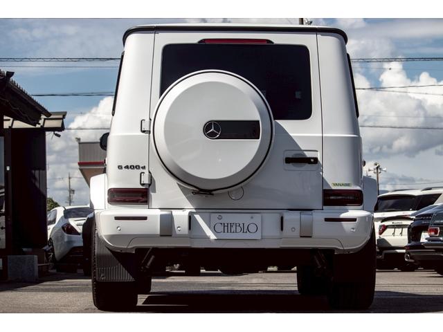 Ｇクラス Ｇ４００ｄ　ＡＭＧライン　Ｇ　ｍａｎｕｆａｋｔｕｒプログラム／ナイトパッケージ仕様／Ｇ６３ｓｔｙｌｅ／Ｇ６３　ＡＭＧホイール／ＬＥＤリップ／電動サイドステップ／ナッパレザーシート／レザーダッシュボード／ベンチレーション／ＳＲ（6枚目）