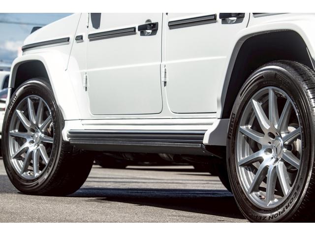 Ｇクラス Ｇ４００ｄ　ＡＭＧライン　Ｇ　ｍａｎｕｆａｋｔｕｒプログラム／ナイトパッケージ仕様／Ｇ６３ｓｔｙｌｅ／Ｇ６３　ＡＭＧホイール／ＬＥＤリップ／電動サイドステップ／ナッパレザーシート／レザーダッシュボード／ベンチレーション／ＳＲ（10枚目）