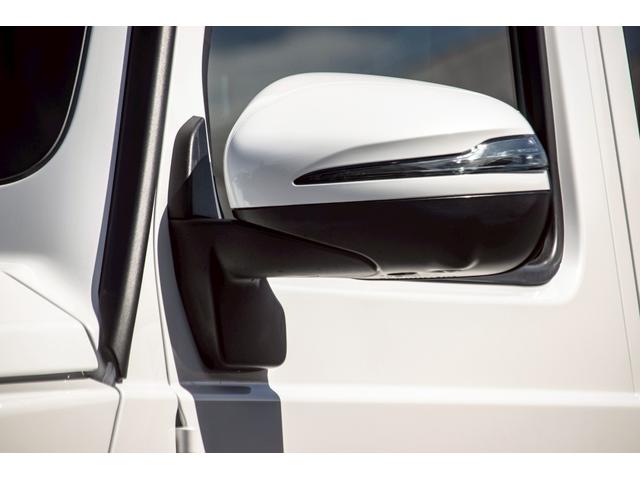 Ｇクラス Ｇ４００ｄ　ＡＭＧライン　Ｇ　ｍａｎｕｆａｋｔｕｒプログラム／ナイトパッケージ仕様／Ｇ６３ｓｔｙｌｅ／Ｇ６３　ＡＭＧホイール／ＬＥＤリップ／電動サイドステップ／ナッパレザーシート／レザーダッシュボード／ベンチレーション／ＳＲ（32枚目）