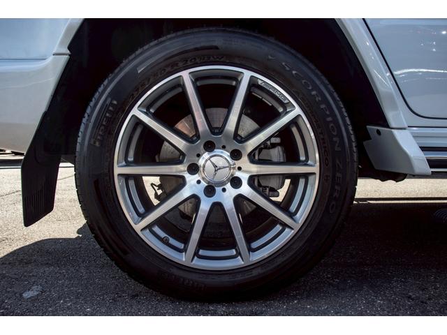 Ｇクラス Ｇ４００ｄ　ＡＭＧライン　Ｇ　ｍａｎｕｆａｋｔｕｒプログラム／ナイトパッケージ仕様／Ｇ６３ｓｔｙｌｅ／Ｇ６３　ＡＭＧホイール／ＬＥＤリップ／電動サイドステップ／ナッパレザーシート／レザーダッシュボード／ベンチレーション／ＳＲ（41枚目）