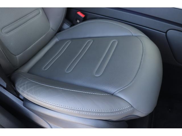 Ｇクラス Ｇ４００ｄ　ＡＭＧライン　Ｇ　ｍａｎｕｆａｋｔｕｒプログラム／ナイトパッケージ仕様／Ｇ６３ｓｔｙｌｅ／Ｇ６３　ＡＭＧホイール／ＬＥＤリップ／電動サイドステップ／ナッパレザーシート／レザーダッシュボード／ベンチレーション／ＳＲ（46枚目）