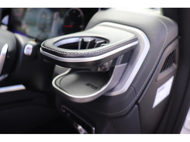 Ｇクラス Ｇ４００ｄ　ＡＭＧライン　Ｇ　ｍａｎｕｆａｋｔｕｒプログラム／ナイトパッケージ仕様／Ｇ６３ｓｔｙｌｅ／Ｇ６３　ＡＭＧホイール／ＬＥＤリップ／電動サイドステップ／ナッパレザーシート／レザーダッシュボード／ベンチレーション／ＳＲ（64枚目）
