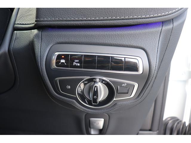 Ｇクラス Ｇ４００ｄ　ＡＭＧライン　Ｇ　ｍａｎｕｆａｋｔｕｒプログラム／ナイトパッケージ仕様／Ｇ６３ｓｔｙｌｅ／Ｇ６３　ＡＭＧホイール／ＬＥＤリップ／電動サイドステップ／ナッパレザーシート／レザーダッシュボード／ベンチレーション／ＳＲ（65枚目）