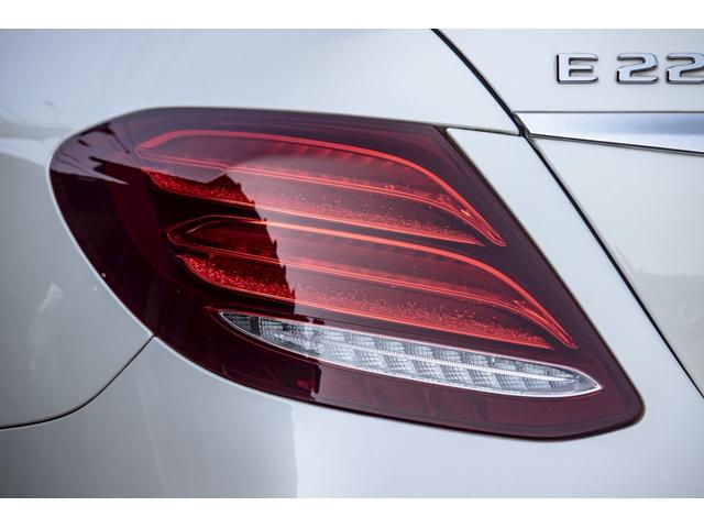 Ｅクラス Ｅ２２０ｄ　アバンギャルド　スポーツ　ダイヤモンドホワイト／レザーエクスクルーシブ／ブルメスターサラウンド／レーダーセフティＰＫＧ／パノラマスライディングルーフ／アンビエントライト／１９ｉｎＡＭＧホイール／３６０度カメラ／（29枚目）
