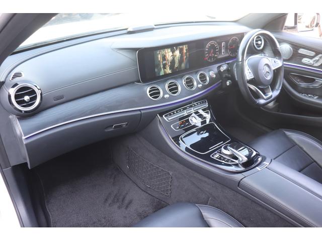 Ｅクラス Ｅ２２０ｄ　アバンギャルド　スポーツ　ダイヤモンドホワイト／レザーエクスクルーシブ／ブルメスターサラウンド／レーダーセフティＰＫＧ／パノラマスライディングルーフ／アンビエントライト／１９ｉｎＡＭＧホイール／３６０度カメラ／（45枚目）