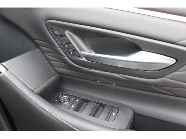 アルファードハイブリッド Z 法人ワンオーナー/フルモデリスタエアロ/ユニバーサルステップ/13.2inモニター/デジタルインナーミラー/純正18in/パノラミックビューモニター/ブラインドスポット/ヘッドアップディスプレイ(72枚目)