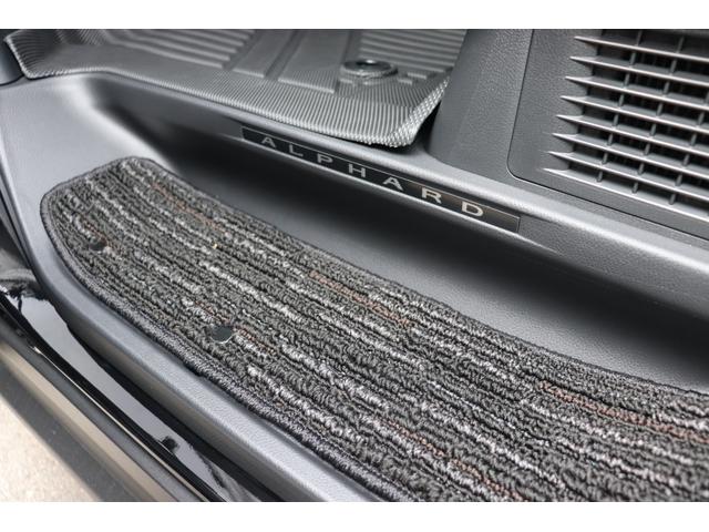 アルファードハイブリッド Z 法人ワンオーナー/フルモデリスタエアロ/ユニバーサルステップ/13.2inモニター/デジタルインナーミラー/純正18in/パノラミックビューモニター/ブラインドスポット/ヘッドアップディスプレイ(75枚目)