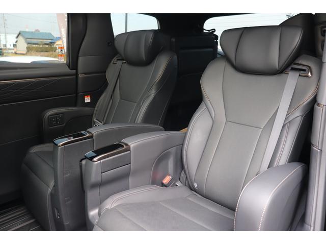 アルファードハイブリッド Z 法人ワンオーナー/フルモデリスタエアロ/ユニバーサルステップ/13.2inモニター/デジタルインナーミラー/純正18in/パノラミックビューモニター/ブラインドスポット/ヘッドアップディスプレイ(77枚目)