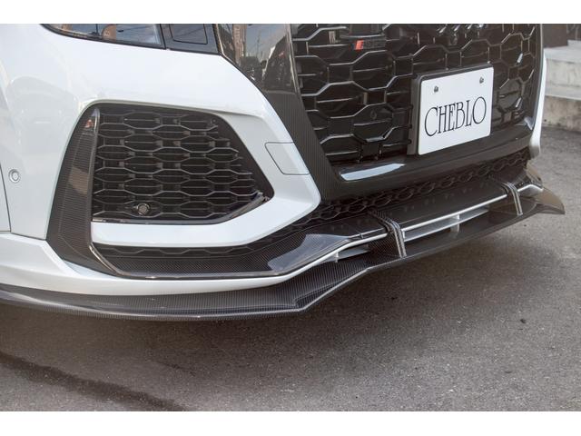 ＲＳ Ｑ８ ベースグレード　左ハンドル／レザーシートＰＫＧ／パノラマＳＲ／ＲＳスポーツエキゾースト／ブラックＡｕｄｉ　ｒｉｎｇｓ＆カーボン／グロスブラックスタイリングＰＫＧ／デコラティブパネル／カーボンツイル（29枚目）