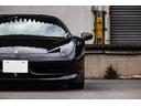 ４５８イタリア Ｆ１　ＤＣＴ　左Ｈ　正規Ｄ車　東名スポーツマフラー　２０ｉｎマットブラックＡＷ　カーボンブレーキ　レッドブレーキキャリパー　レッドレブカウンター　タンレザーインテリ　フル電動シート　シートヒーター　ルーフ内張張替済（5枚目）