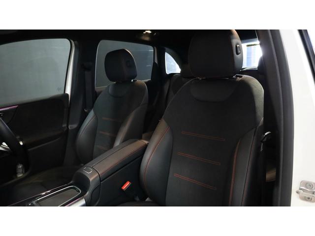 Ｂクラス Ｂ２００ｄ　ＡＭＧラインパッケージ　レーダーセーフティＰ　アンビエントライト　ＡＭＧ１８インチＡＷ　プライバシーガラス　メモリー付パワーシート＆シートＨ　レザーＡＲＴＩＣＯ／ＭＩＣＲＣＵＴシート　キーレスゴー　自動開閉テールゲート（8枚目）