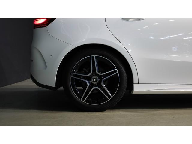 Ｂクラス Ｂ２００ｄ　ＡＭＧラインパッケージ　レーダーセーフティＰ　アンビエントライト　ＡＭＧ１８インチＡＷ　プライバシーガラス　メモリー付パワーシート＆シートＨ　レザーＡＲＴＩＣＯ／ＭＩＣＲＣＵＴシート　キーレスゴー　自動開閉テールゲート（39枚目）