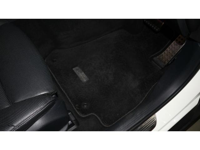 GLC GLC220d4マチッククーペAMGラインパッケージ レーダーセーフティP レザーエクスクルーシブP ガラスS/R アダプティブハイビームアシストプラス ヘッドアップディスプレイ エアバランスP シートベンチレーター ETC 正規認定中古車(43枚目)