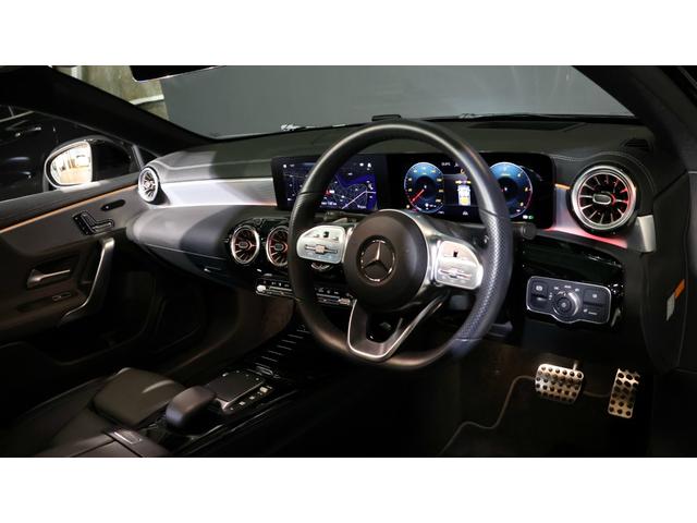 Aクラス A200d AMGラインパッケージ レーダーセーフティP パノラミックS/R アドバンスドP AMGレザーエクスクルーシブP ヘッドアップディスプレイ 360°カメラシステム アダプティブハイビームアシストプラス ETC 正規認定中古車(15枚目)