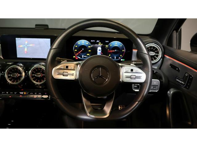 Aクラス A200d AMGラインパッケージ レーダーセーフティP パノラミックS/R アドバンスドP AMGレザーエクスクルーシブP ヘッドアップディスプレイ 360°カメラシステム アダプティブハイビームアシストプラス ETC 正規認定中古車(16枚目)
