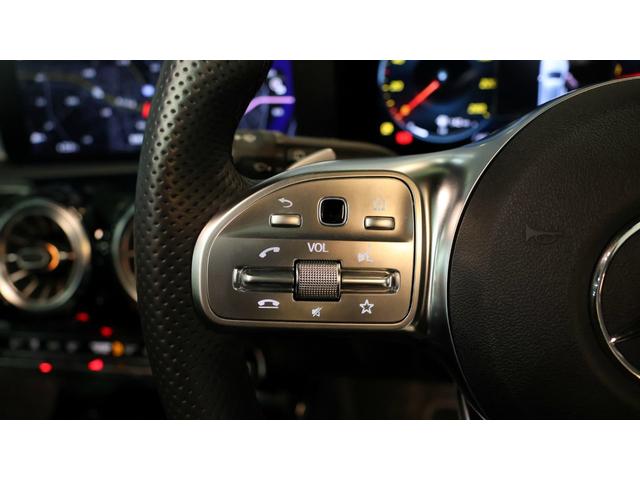 Aクラス A200d AMGラインパッケージ レーダーセーフティP パノラミックS/R アドバンスドP AMGレザーエクスクルーシブP ヘッドアップディスプレイ 360°カメラシステム アダプティブハイビームアシストプラス ETC 正規認定中古車(17枚目)