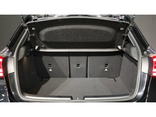 Aクラス A200d AMGラインパッケージ レーダーセーフティP パノラミックS/R アドバンスドP AMGレザーエクスクルーシブP ヘッドアップディスプレイ 360°カメラシステム アダプティブハイビームアシストプラス ETC 正規認定中古車(42枚目)