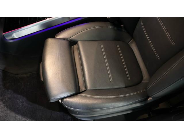 GLB GLB250 4マチック スポーツ レーダーセーフティP 20インチブラックAMGマルチスポークAW アダプティブハイビームアシストプラス アンビエントライト プライバシーガラス レインセンサー 360°カメラシステム 正規認定中古車(9枚目)